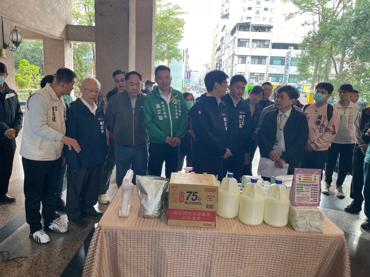 LINE_ALBUM_2025寒假開學日-市長訪視_250211_9.jpg